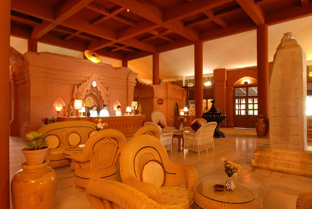 bagan hotel river view