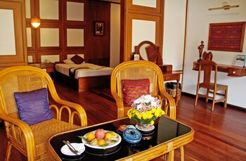 bagan hotel river view