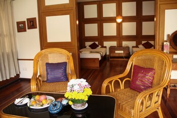 bagan hotel river view