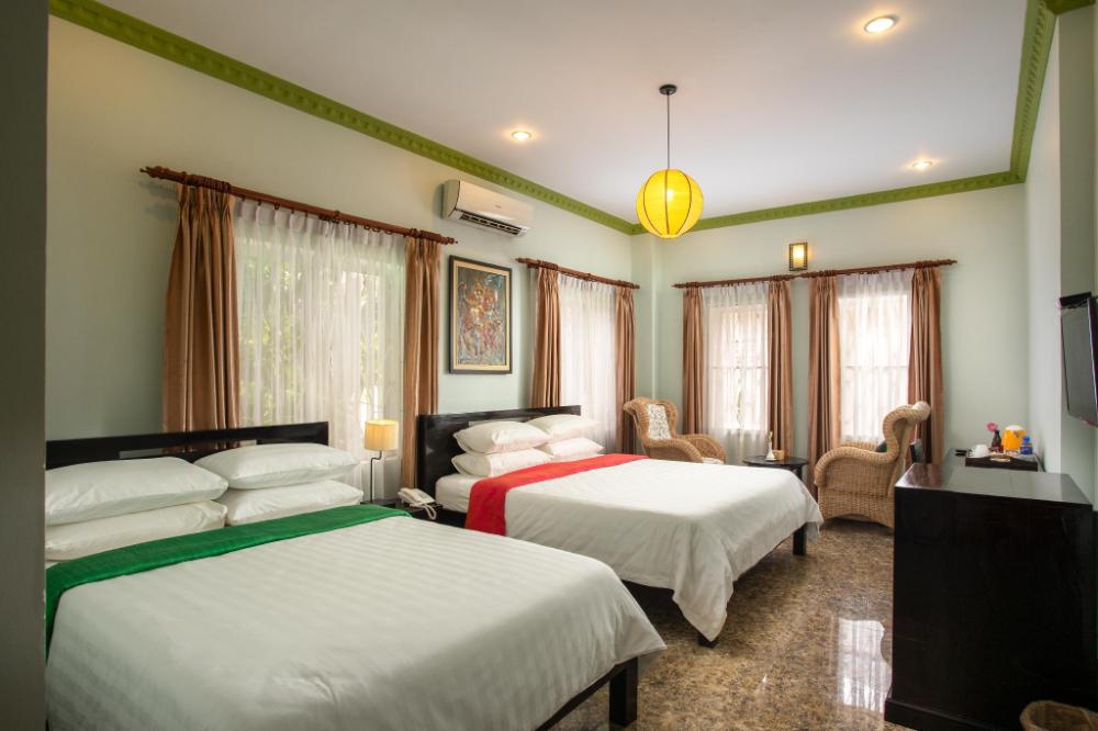 han and daniel villa boutique