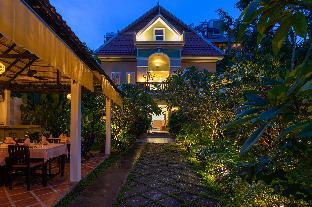 han and daniel villa boutique