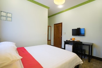 han and daniel villa boutique