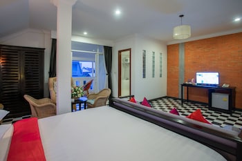 han and daniel villa boutique