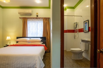 han and daniel villa boutique