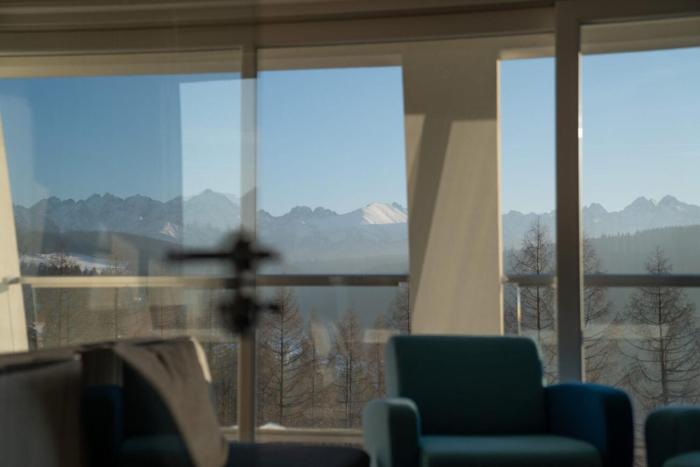 harnas butikowy hotel dla doroslych