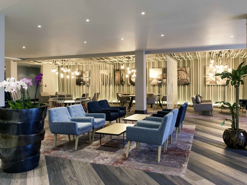 holland house hotel cardiff by sunday