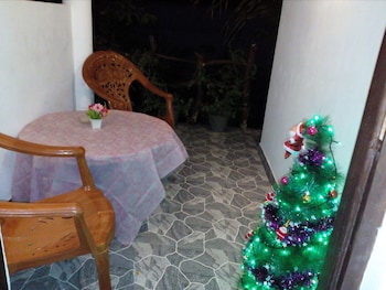 Sigiriya Danu Homestay,Habarana>>Dambulla,2.5 star