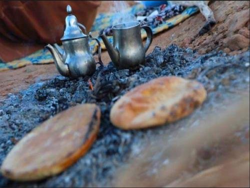 locals under stars trips