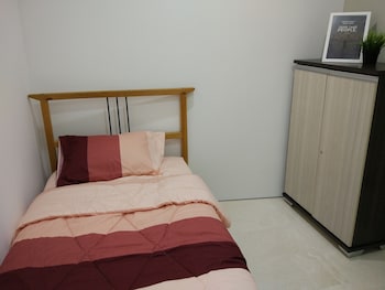 luxury apartment near klcc and city center