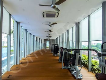 luxury apartment near klcc and city center