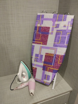 luxury apartment near klcc and city center