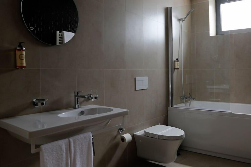 Lbv House Hotel,Favaios>>Alijo,3 star