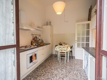 villa montale apartment i limoni