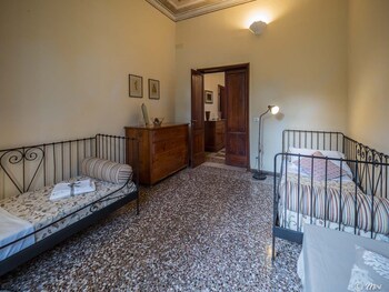 villa montale apartment i limoni