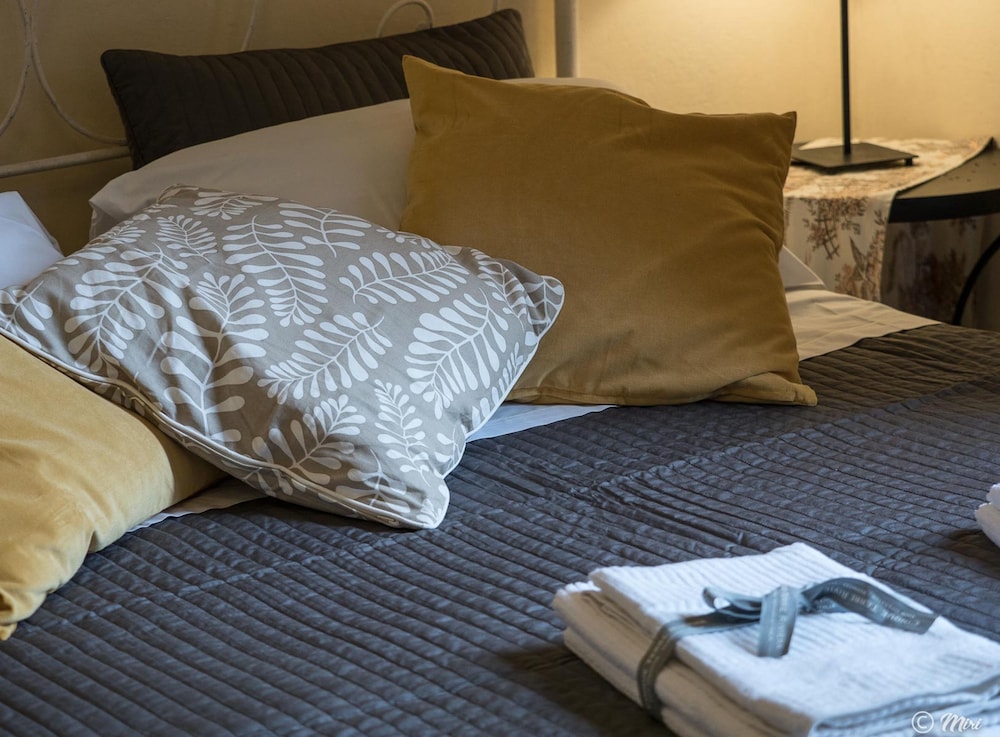 villa montale apartment i limoni