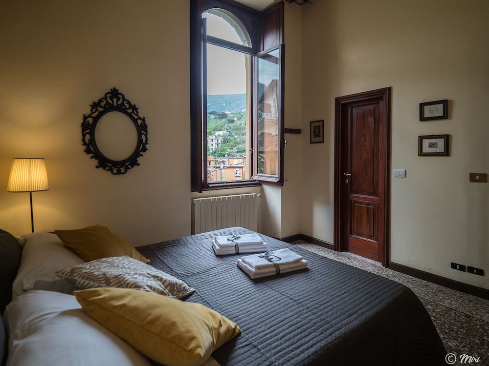 villa montale apartment i limoni