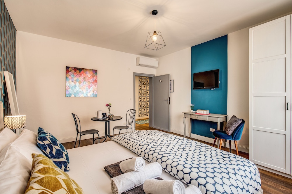 aweshome vintage rooms