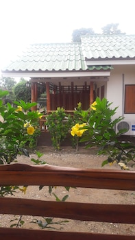 Ramidahost2,Sop Ruak>>Chiang Saen,2.5 star