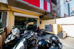 reddoorz near pasar tarapung siring banjarmasin