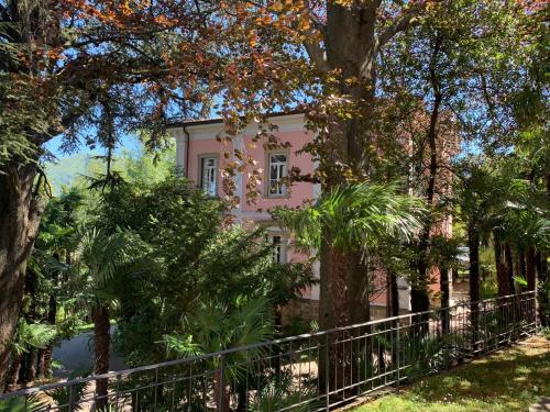 hotel and hostel montarina