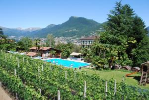 hotel and hostel montarina