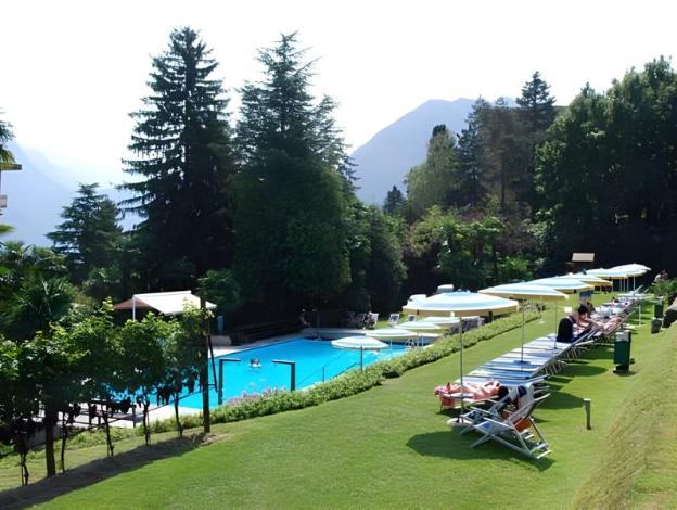 hotel and hostel montarina