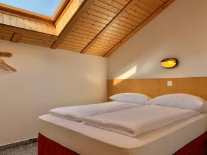 hotel and hostel montarina