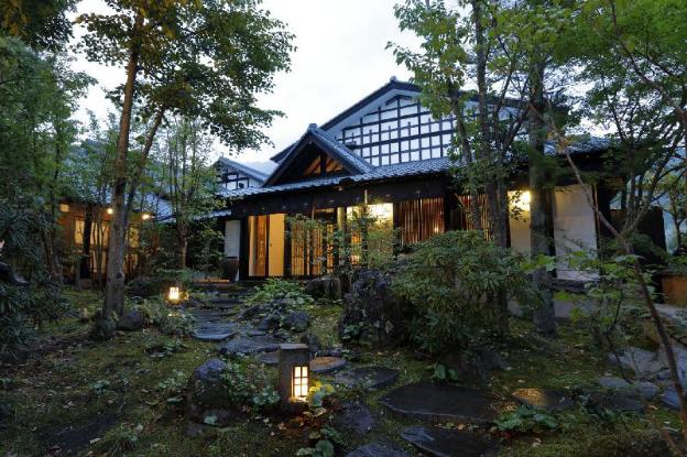 yufuin souan kosumosu