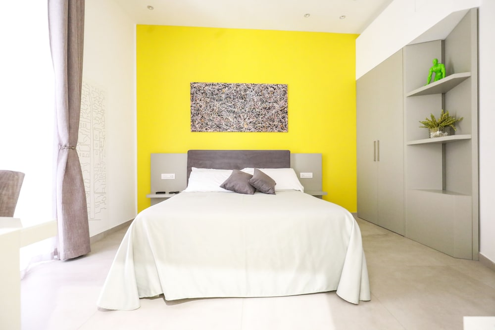 toledo 16 luxury suites