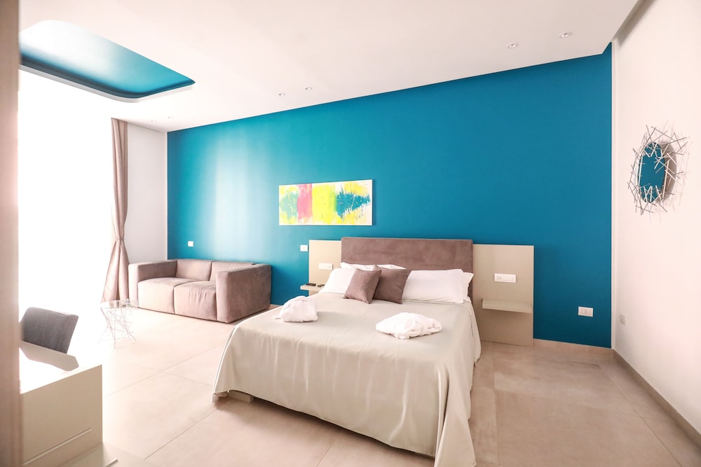 toledo 16 luxury suites