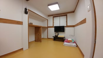 sophia guesthouse