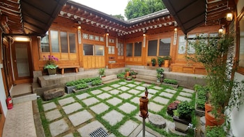 sophia guesthouse