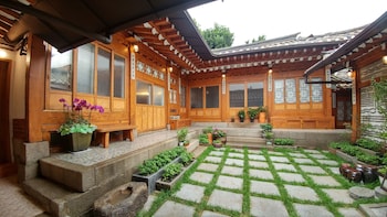 sophia guesthouse