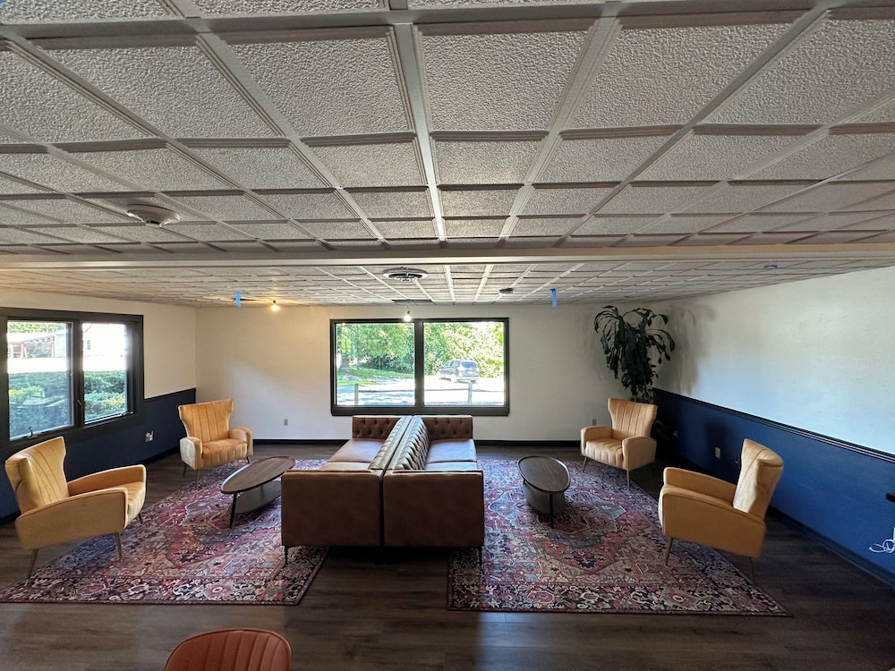 hotel vervana trademark collection by wyndham