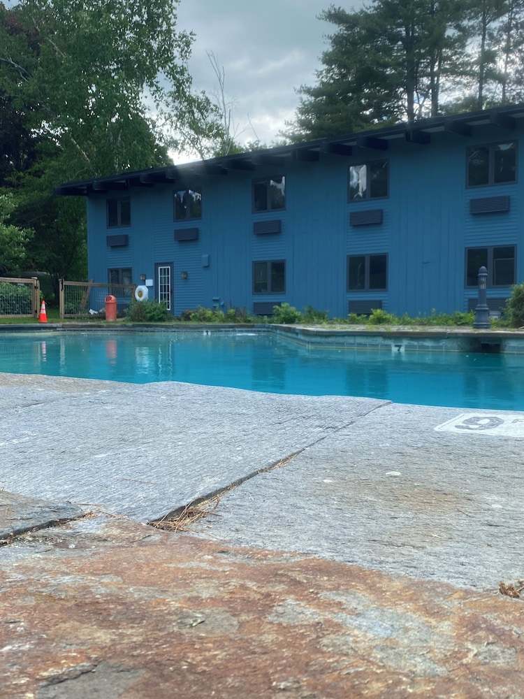 hotel vervana trademark collection by wyndham