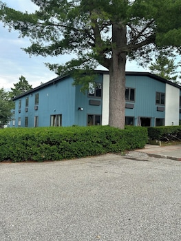 hotel vervana trademark collection by wyndham