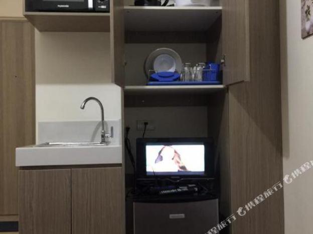 urban deca graceysplace