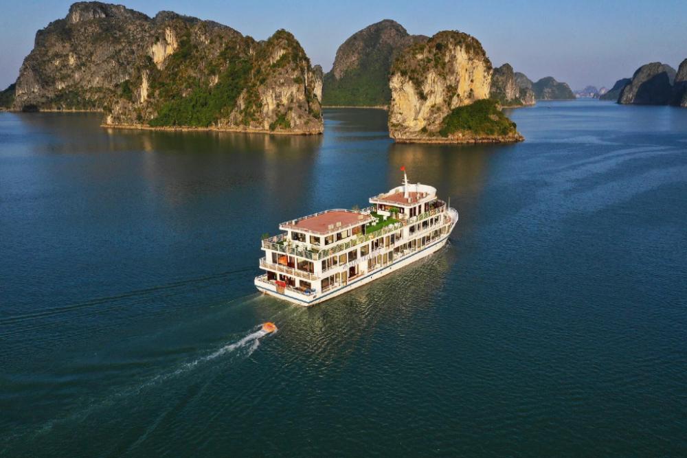 halong sapphire cruise