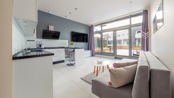 sun and snow miedzyzdrojski rynek