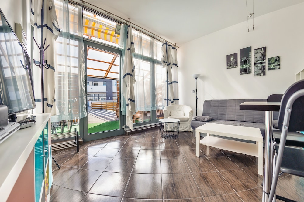 sun and snow miedzyzdrojski rynek