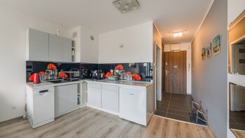 sun and snow miedzyzdrojski rynek