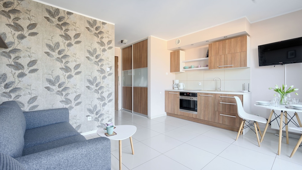 sun and snow miedzyzdrojski rynek