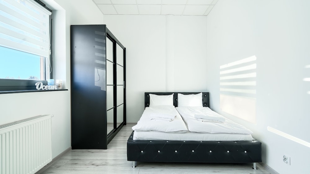 sun and snow miedzyzdrojski rynek