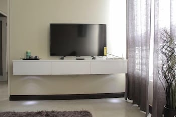 kingston apartment at tres vista