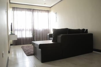 kingston apartment at tres vista