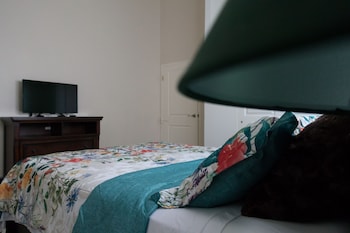 the country club villa i