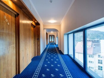 hotel ski and sky