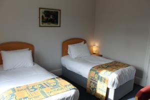brookside lodge