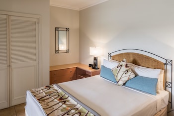 moonlight bay suites