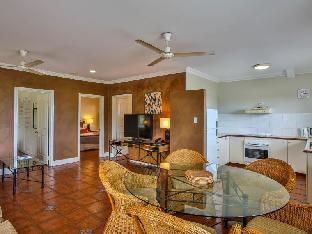 moonlight bay suites